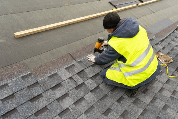 Quick and Trustworthy Emergency Roof Repair Services in Trumbull Center, CT